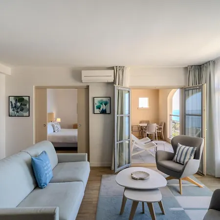 Отель La Douce 4*