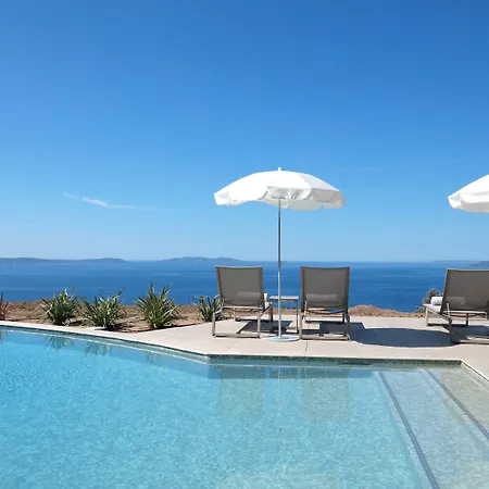 Hotel La Douce 4*