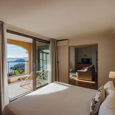 La Douce Hotel