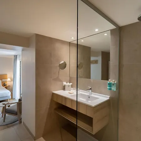 La Douce 4* Райоль-Канадель-сюр-Мер
