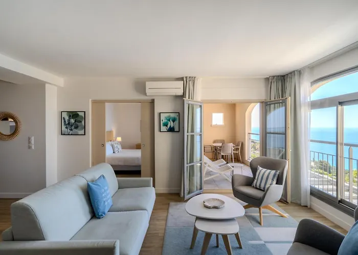 Otel La Douce 4*