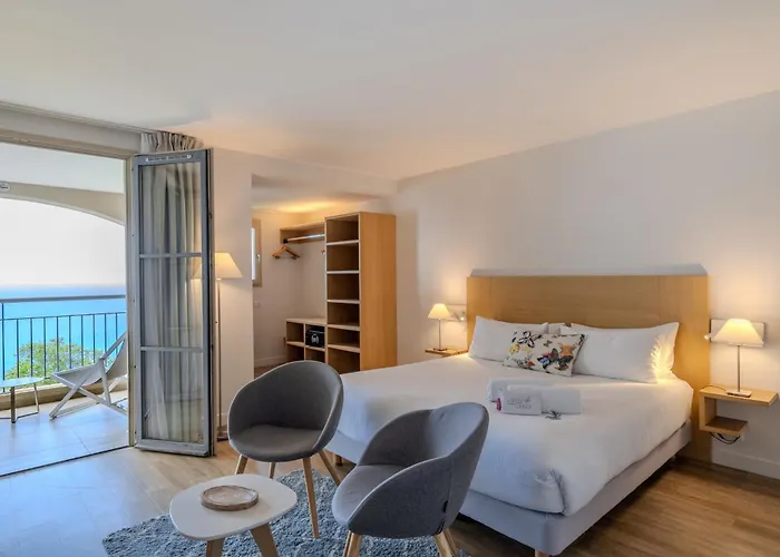 La Douce 4* Le Rayol-Canadel-sur-Mer