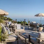 Hotel La Douce 4*