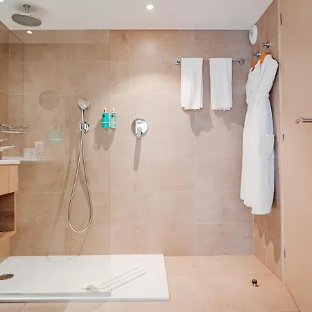 Hotell La Douce Le Rayol-Canadel-sur-Mer