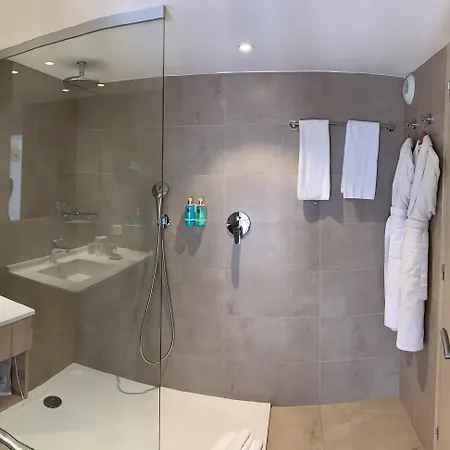 La Douce Hotell Le Rayol-Canadel-sur-Mer