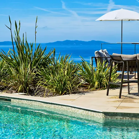 La Douce Le Rayol-Canadel-sur-Mer