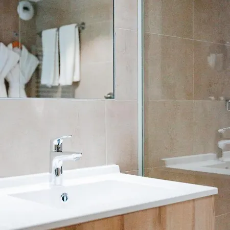 La Douce Hotell 4*