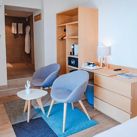 Hotell La Douce 4*