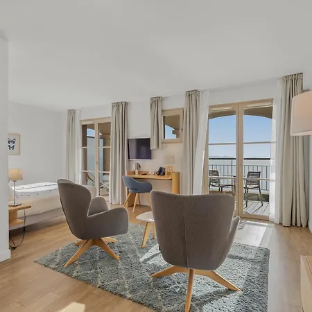La Douce Hotell Le Rayol-Canadel-sur-Mer