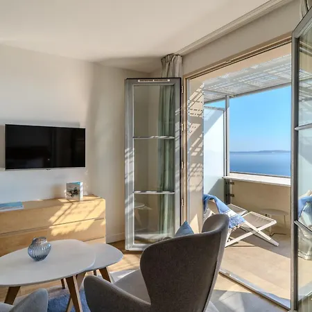 La Douce Hotel Rayol-Canadel-sur-Mer