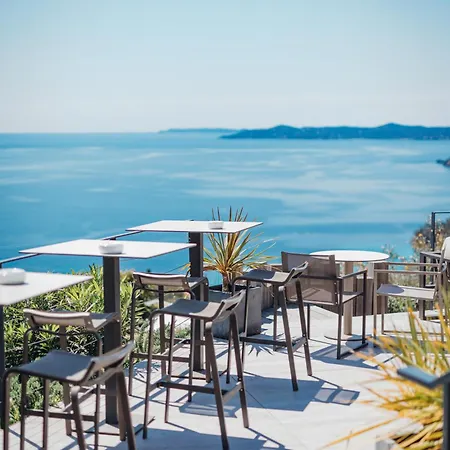 Hotel La Douce Rayol-Canadel-sur-Mer