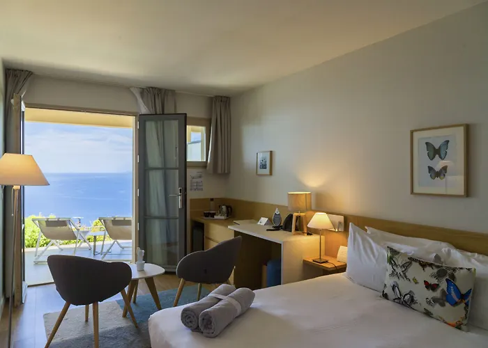 فندق La Douce 4*