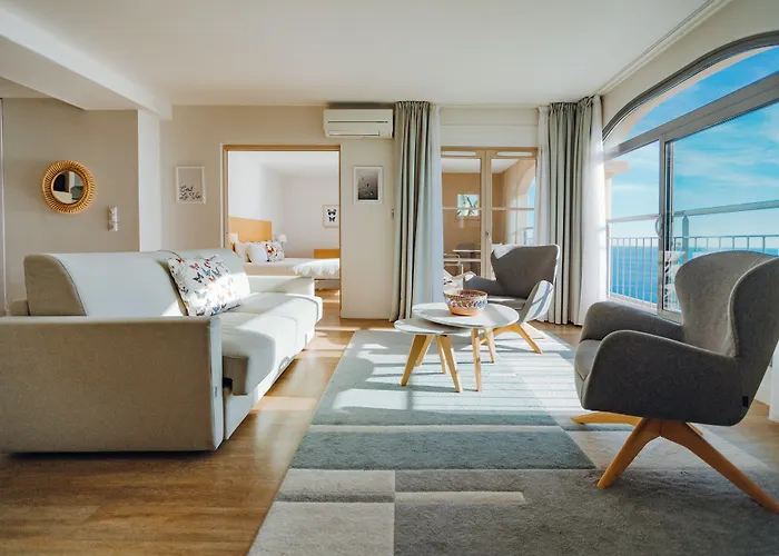 La Douce 4* Le Rayol-Canadel-sur-Mer